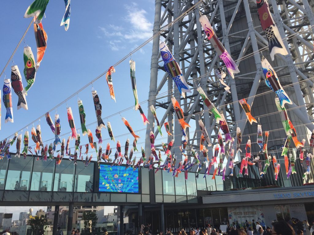 東京スカイツリー直下のアクアリウム「すみだ水族館」。チンアナゴや江戸リウムなど見所満載！ペンギンたちに名前がついている理由とは？
