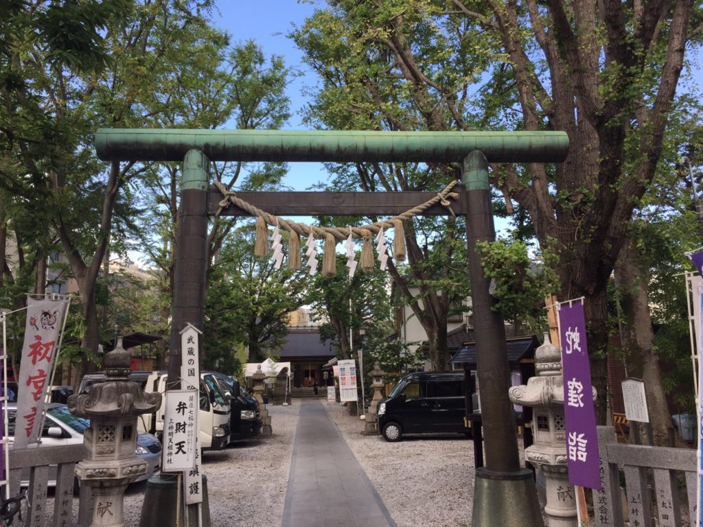 東京福めぐり"上神明天祖神社" ご当地キャラ"くぼっち"も盛り上げる東京の白蛇さま！