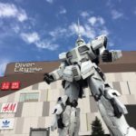 帰ってきたガンダム！実物大「ユニコーンガンダム」お台場に立つ。変形も再現！