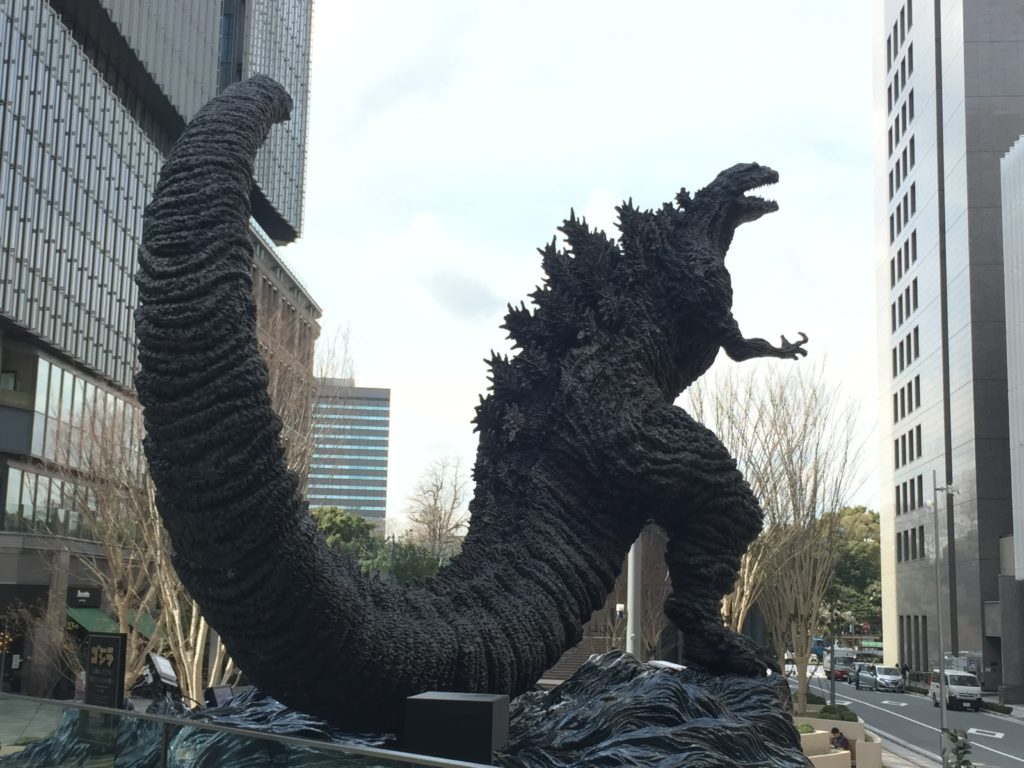 日比谷に新・ゴジラ像が来襲！日比谷はゴジラと共存していく!?