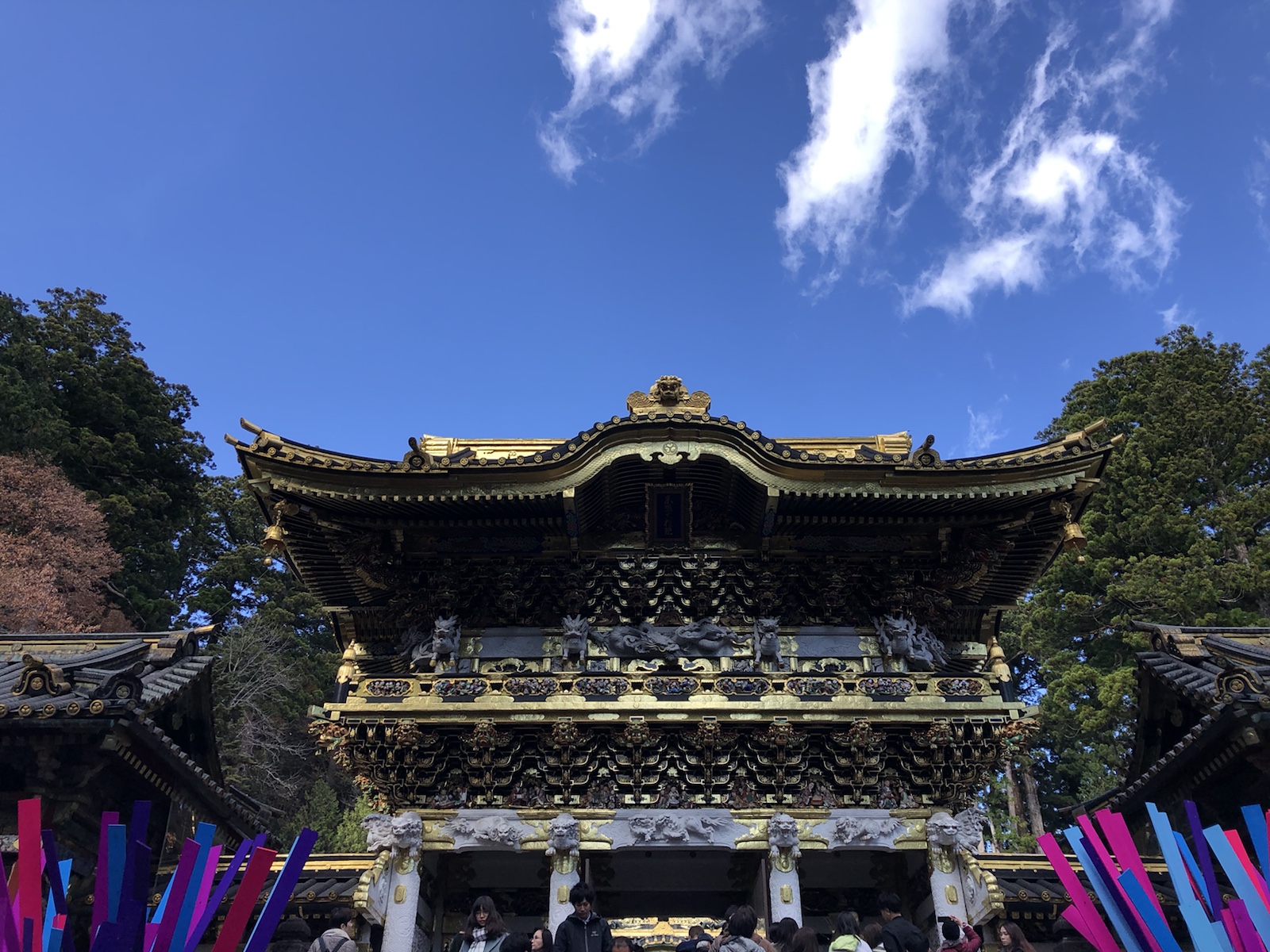 世界遺産「日光の社寺」！三猿・眠り猫・家康墓所、日光東照宮をぶら歩き