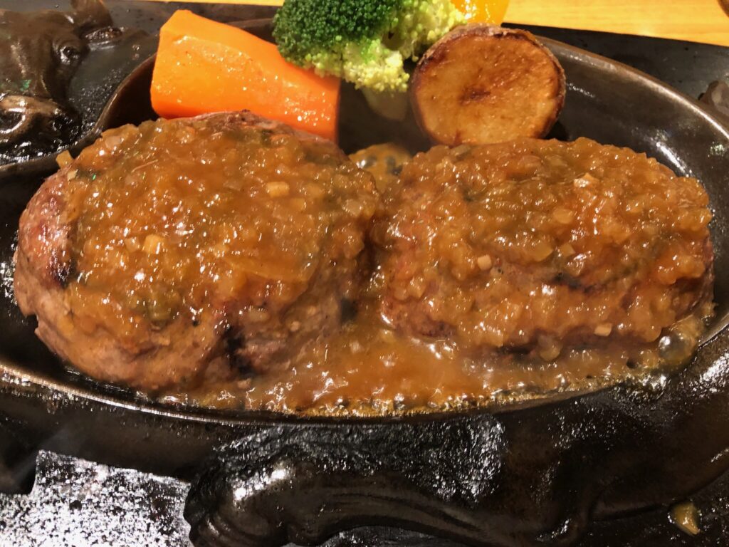 静岡掛川でジュゥジュゥ絶品グルメ！「さわやか」のげんこつハンバーグ